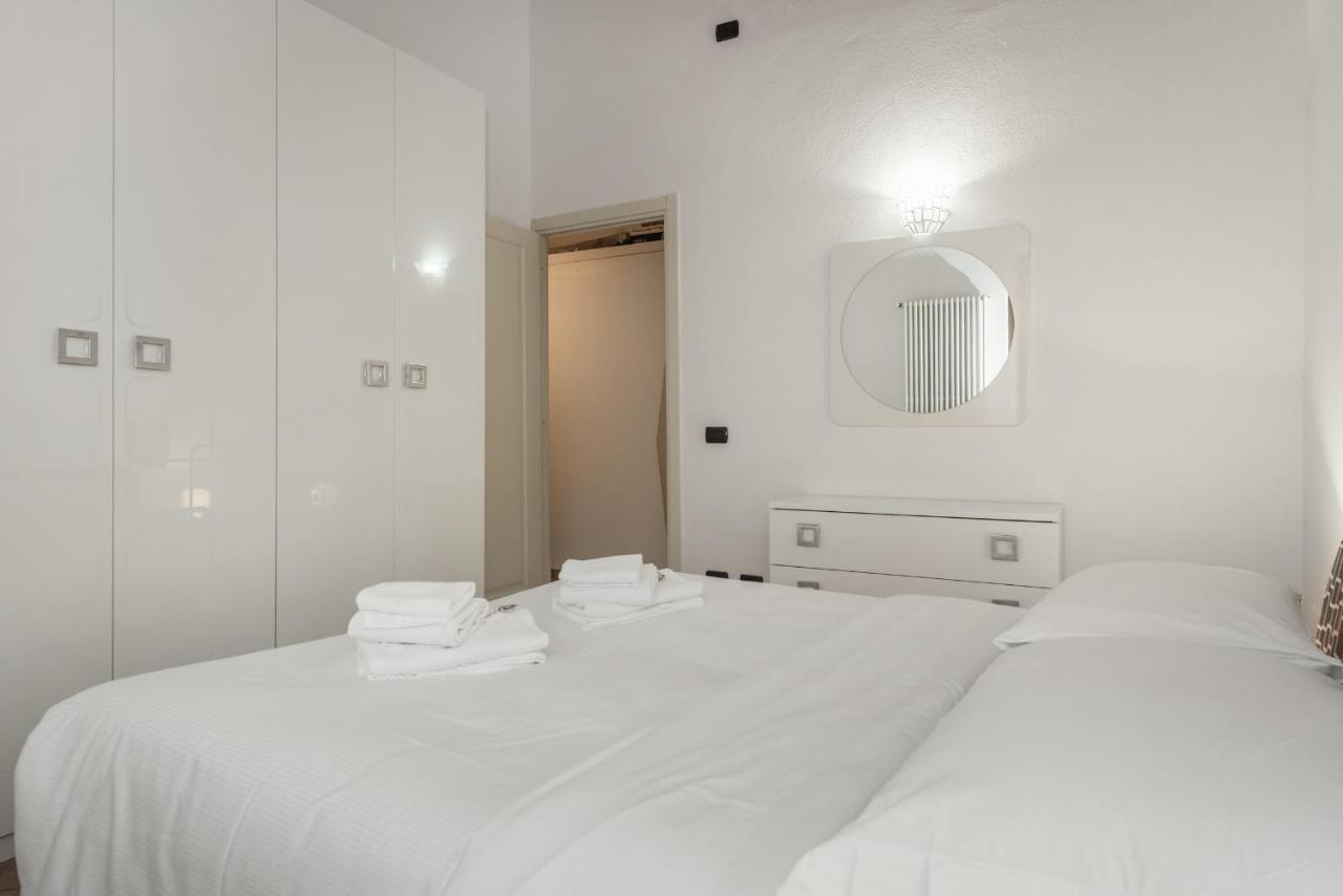 Flats4Rent Silvia Apartment Verona Bagian luar foto
