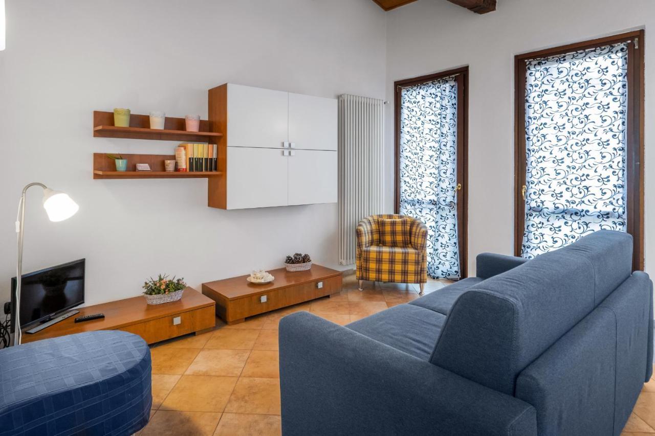 Flats4Rent Silvia Apartment Verona Bagian luar foto